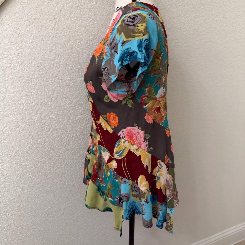Ivy Jane Multicolor Floral Blouse - Picture 4 of 7